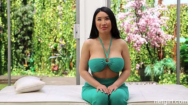 Busty Plump Asian Gal Shows Her Incredible POV Fuck Style For the 2-nd Time At the NetGirl Casting