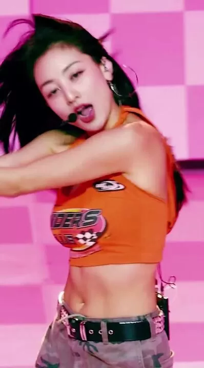 ZWEIMAL - Jihyo