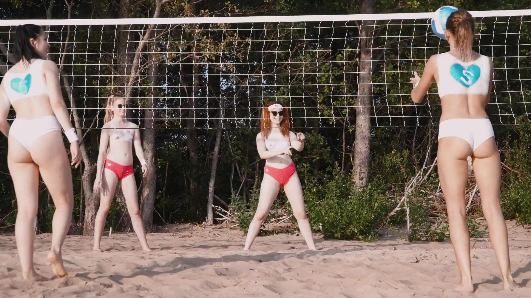 Uch kishi jinni surati