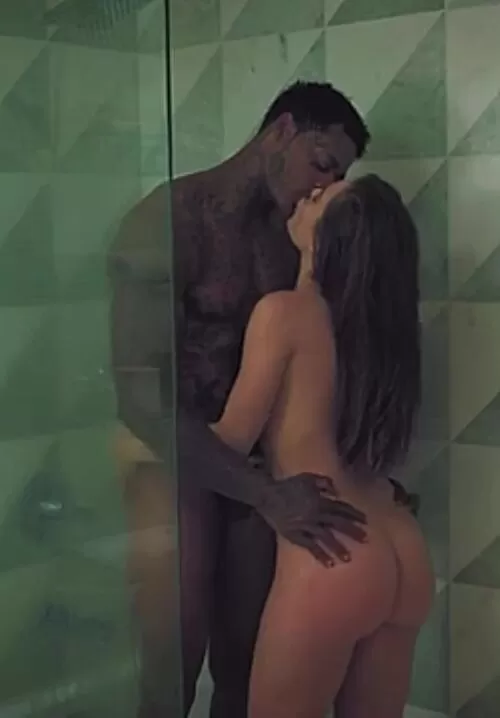Lana Rhoades kissing Jason luv in the shower
