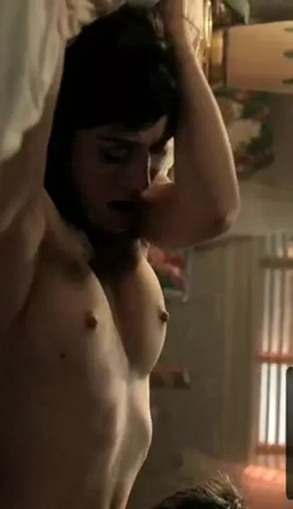 Lizzy Caplan in 'Masters of Sex'
