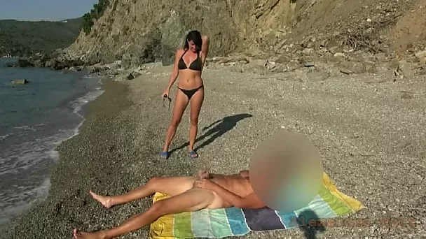 Horny males take turns to bang insatiable beach whore