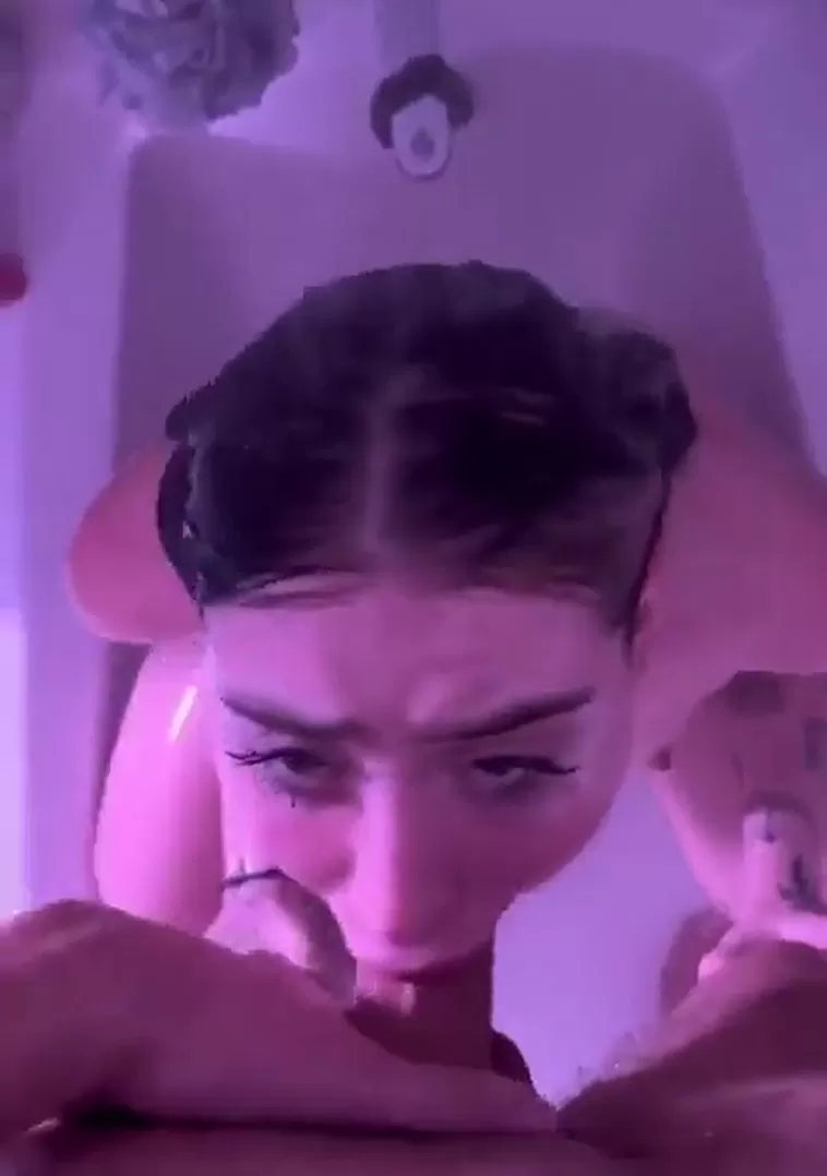 Порно в ванной