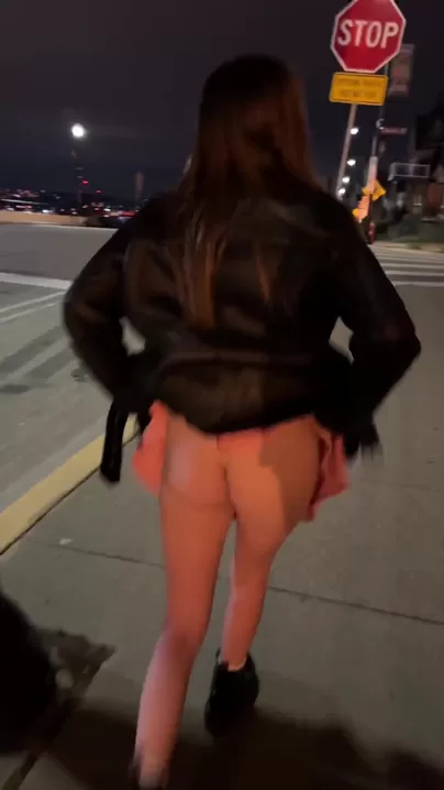 Getting honked at for slipping off my skirt on the corner