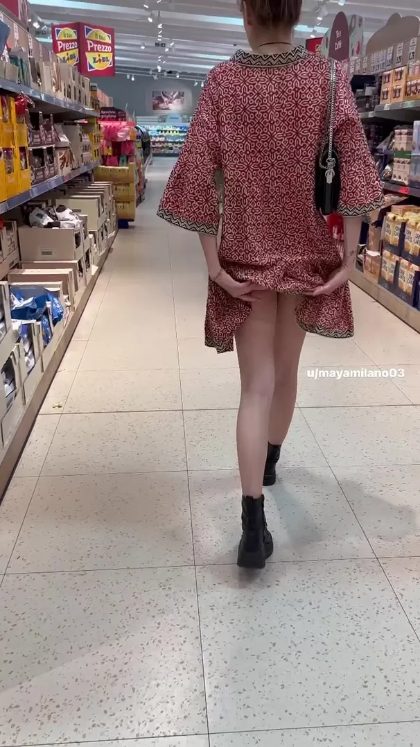 corajosa o suficiente para lamber minha bunda no supermercado?