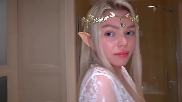 Creampied a pretty girl in an elf costume pov