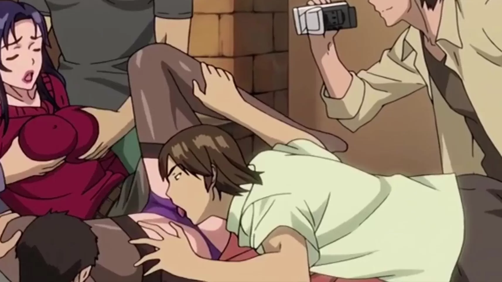 Cheating wife even films gangbang sperm when husbands busy - Hentai