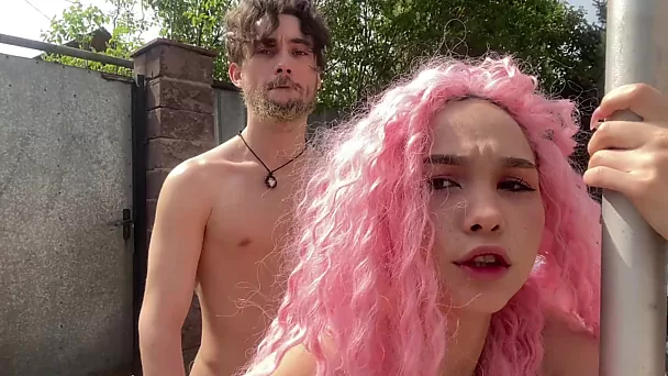 Pink-haired Russian bitch is dangerously fucked in the yard while her parents are at home.