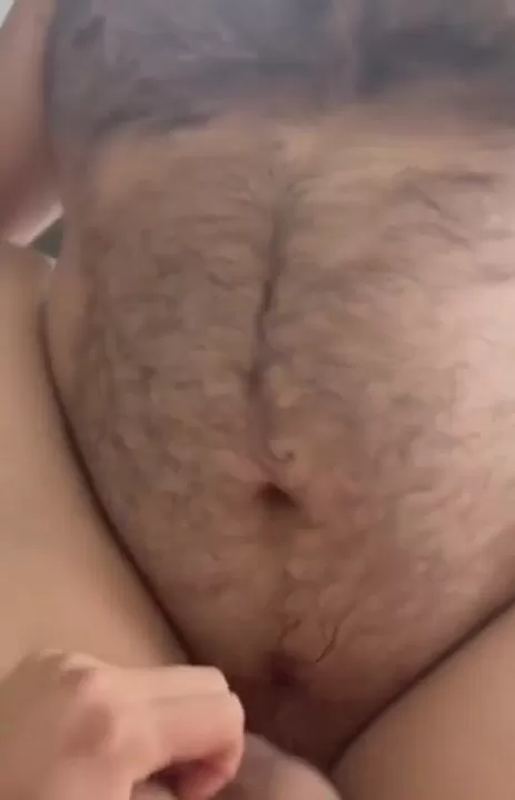 This married daddy wake me up with his cock in my hole in the morning