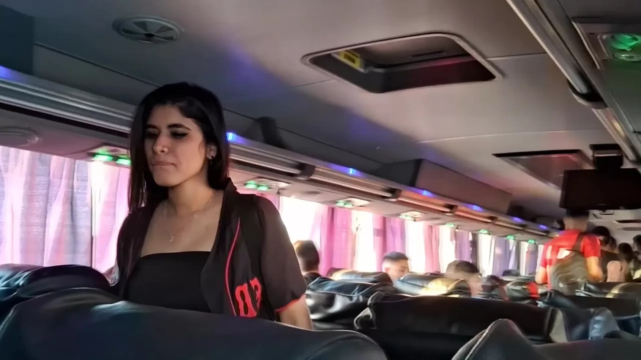 Ho appena succhiato un cazzo sull'autobus per non annoiarmi, tutto qui