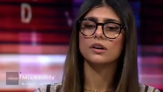 Stunning Mia Khalifa tells about her horniest experience - Porn Compilation