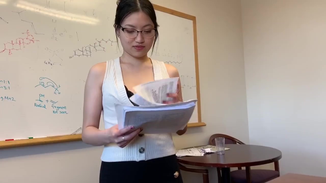 Asian Slut Compensates Report Errors In Kind