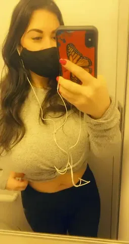I got to do my favorite thing today... Flash my big boobs in the airplane bathroom for you guys!! With bonus ass