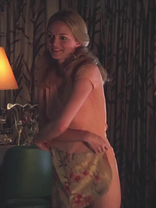 Heather Graham - Boogie Nights - Full Frontal ENHANCED