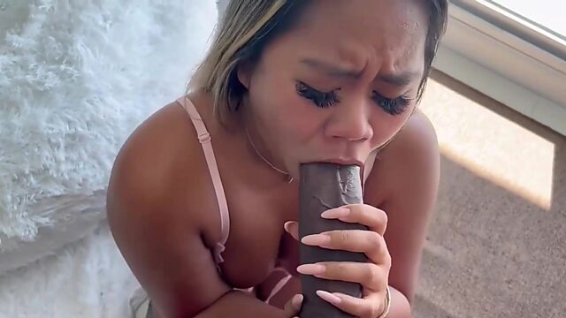 Big ass Asian cant stop cumming with BBC inside - Amateur Porn