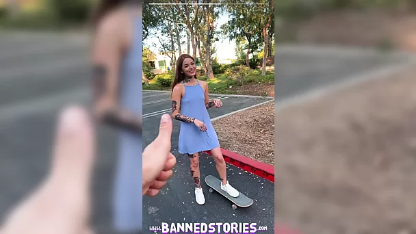 Das tätowierte Babe Vanessa Vega filmt all ihre schmutzigen Spielchen - verbotene Geschichten