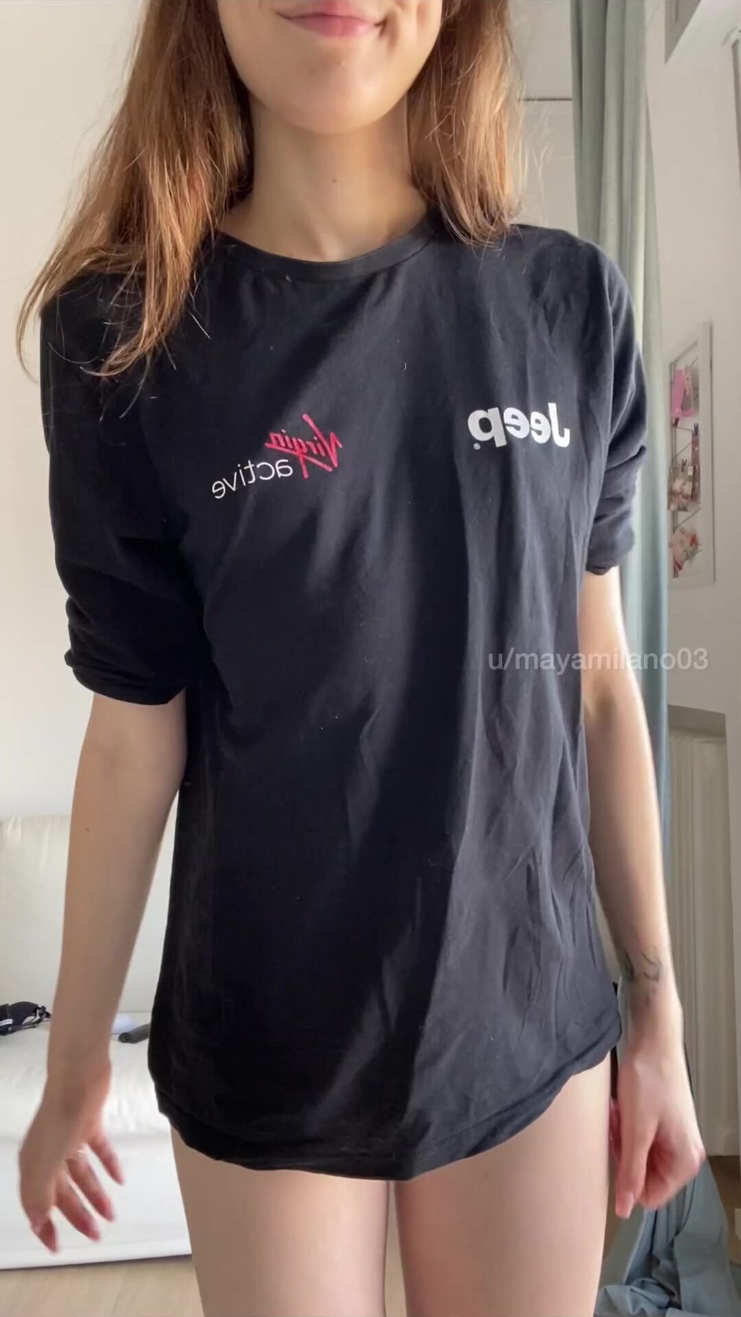 Mir hebe anal -6 t"  Alt Mädchen angezogen und nackt