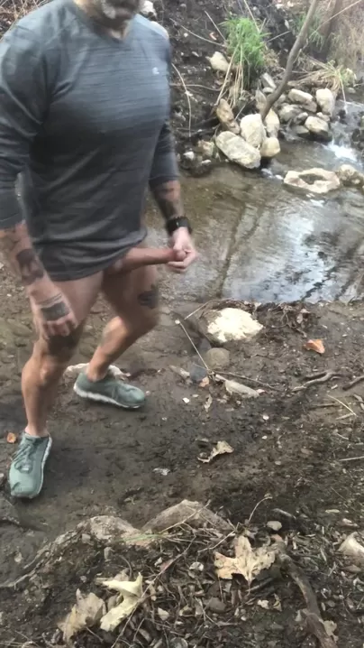 Papá siempre dispara una gran carga después de correr.