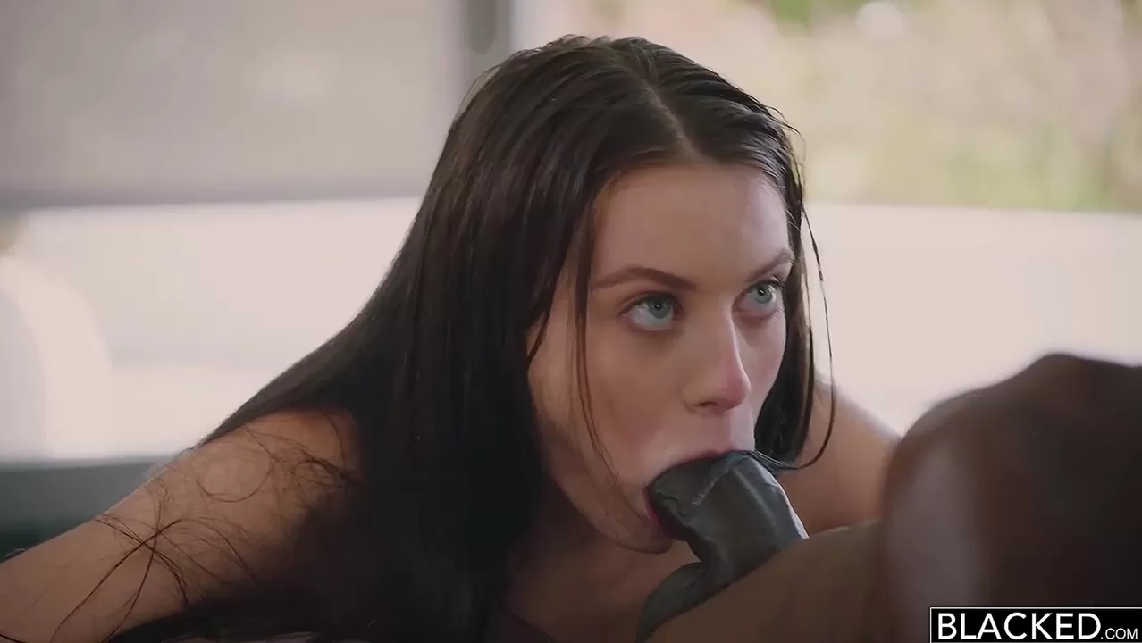 Lana Rhoades x Leah Gotti - Preto