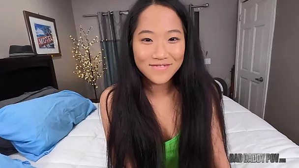 Cute-faced Asian does not mind quick fuck with stepdad - POV