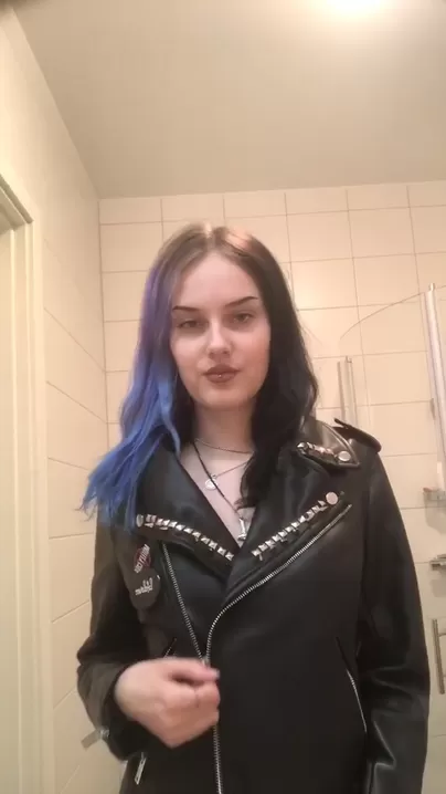 Leather jackets are so cute