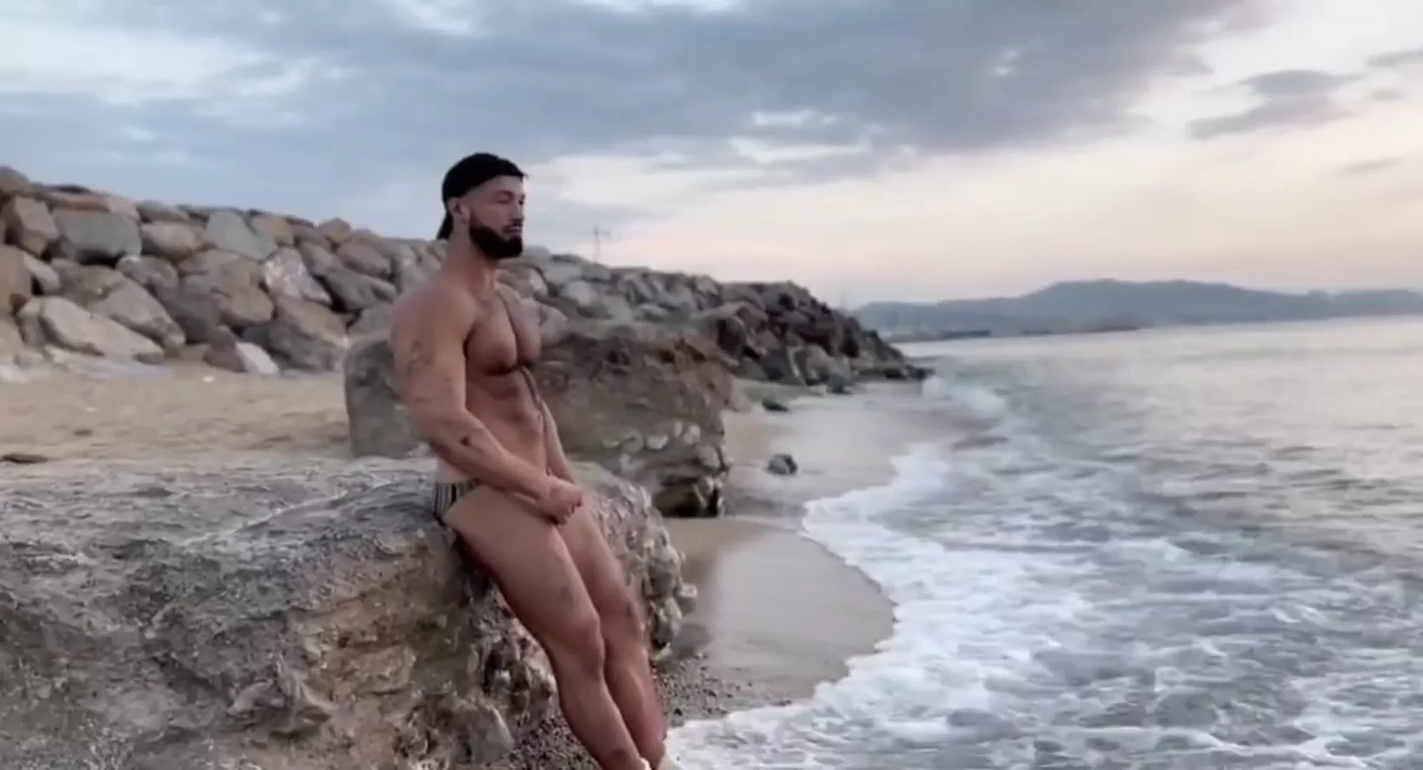 Roba da spiaggia naturale, amico