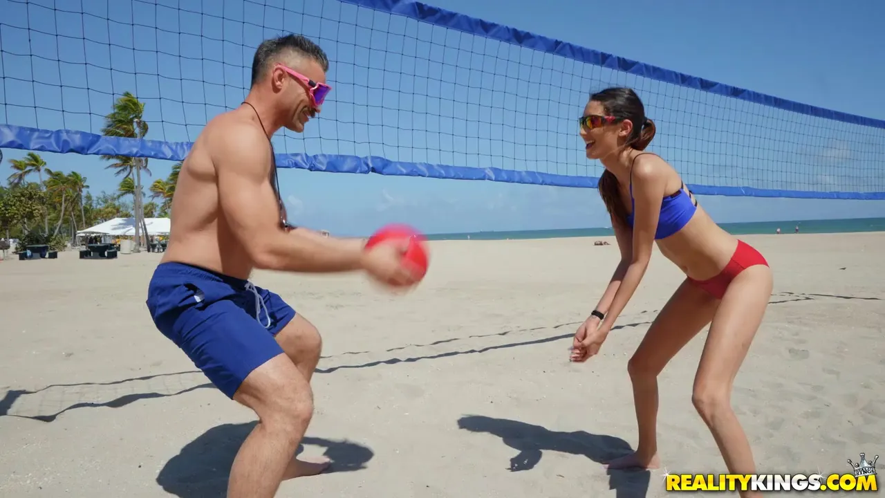 Beach Volleyball Sex Video - Volleyball game turned into hot fuck