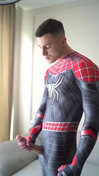 Est-ce que tu donnerais un coup de main à Spidey ?