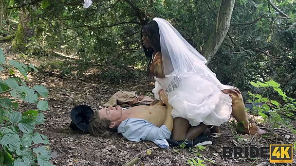 Ebony bride Zaawaadi is making a stranger happy in the woods