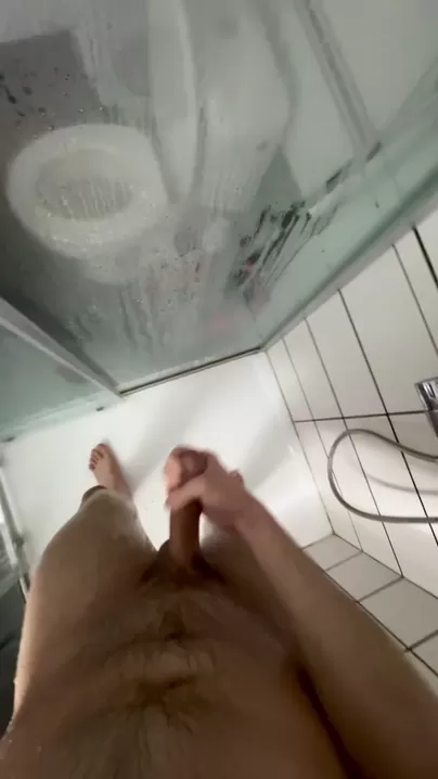 I love to cum in my friend’s shower