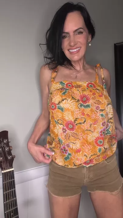 Você está transando com uma esposa de 53 anos sem a permissão do marido?
