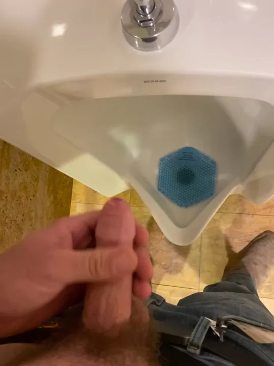 Toilettes publiques de l'hôtel