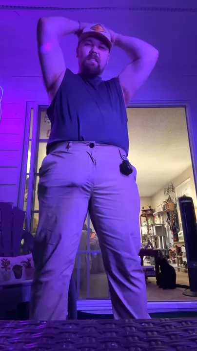 Hey jongens, wil iemand met mij mee op de veranda rukken?