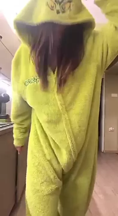 Le Grinch est une fille bien roulée