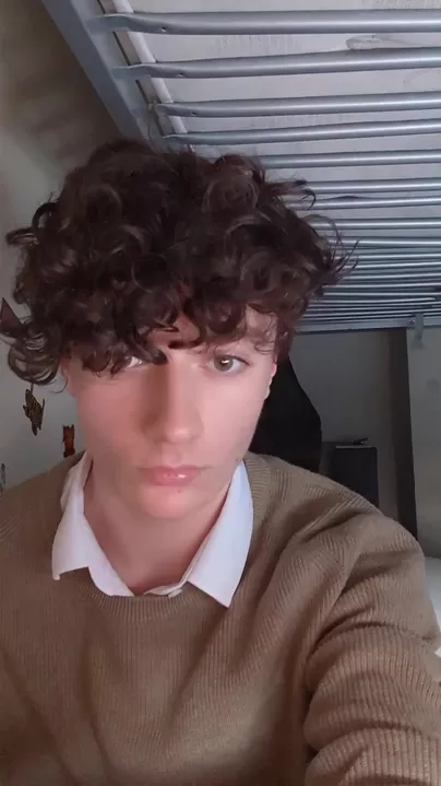 Est-ce que tu aimes mon trou rose ?