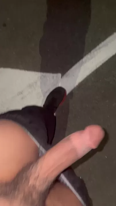 Ça fait un bail. Est-ce que je devrais y retourner ce soir ?