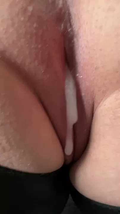彼は私の体から精子を押し出した