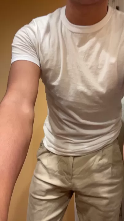 À peine 18 ans et palpitante