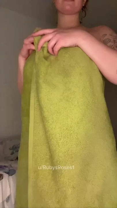 Mijn handdoek zou niet lang om je heen blijven