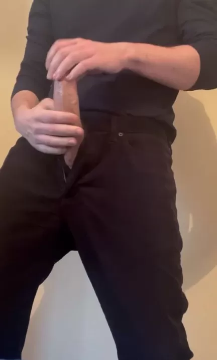 Je pompe ma grosse bite devant des salopes de Reddit