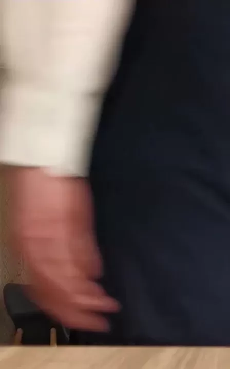 Mein Mann hat mir Handschellen angelegt, mir die Augen verbunden und mich der Gnade von Fremden ausgeliefert.   Ich habe es verdammt geliebt