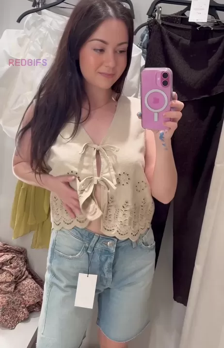 Faire du shopping sans montrer mes seins n'est pas amusant
