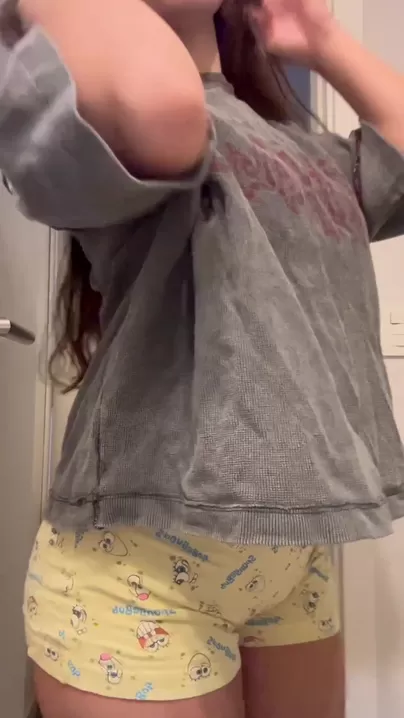 Est-ce que tu vas baiser une latina brutalement le premier soir ?
