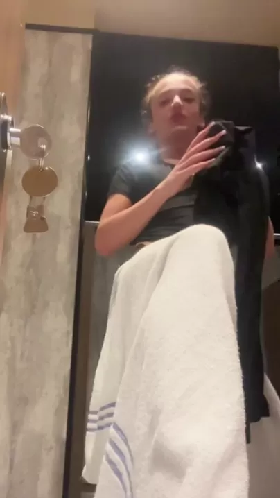 Assez grosse pour être aspirée dans les vestiaires