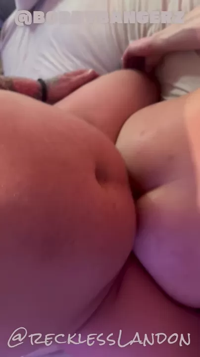 BAREBACK LA SEULE FAÇON POUR QUE MA BITE NON CIRCONNÉE S'ÉTIRE