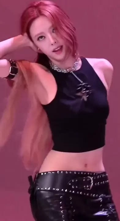 ITZY - ユナ