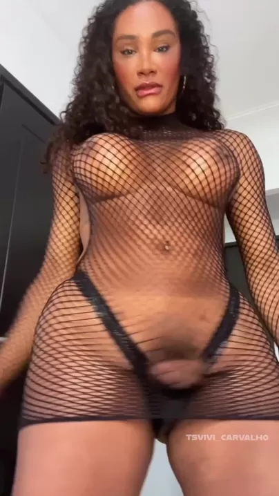 TS ébène Vivi Carvalho