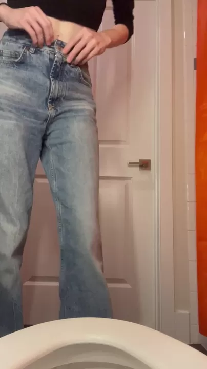 Puis-je utiliser tes genoux après le bar à la place ?