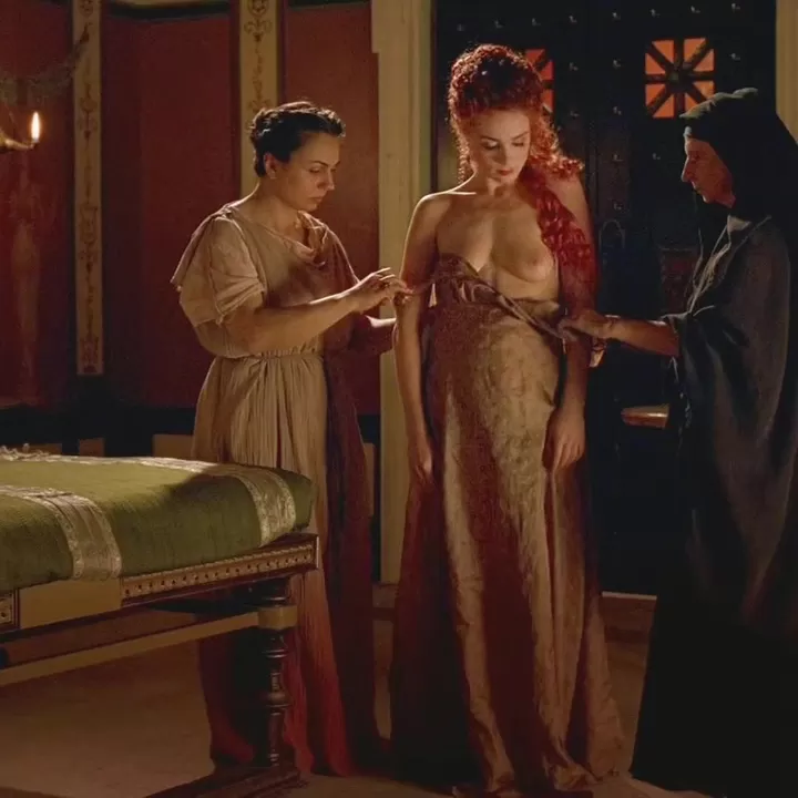 Boglangan yigit yaladi