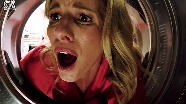 Аққұбаның трахниялануының порносын қараңыз Бәрі бітті